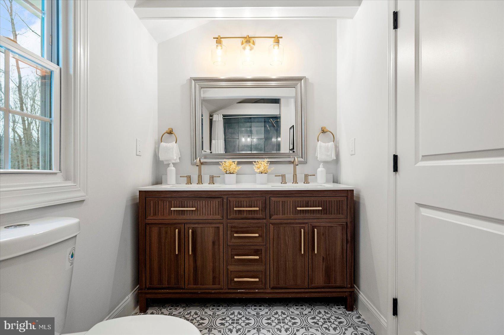 OWINGS MILLS - Residential