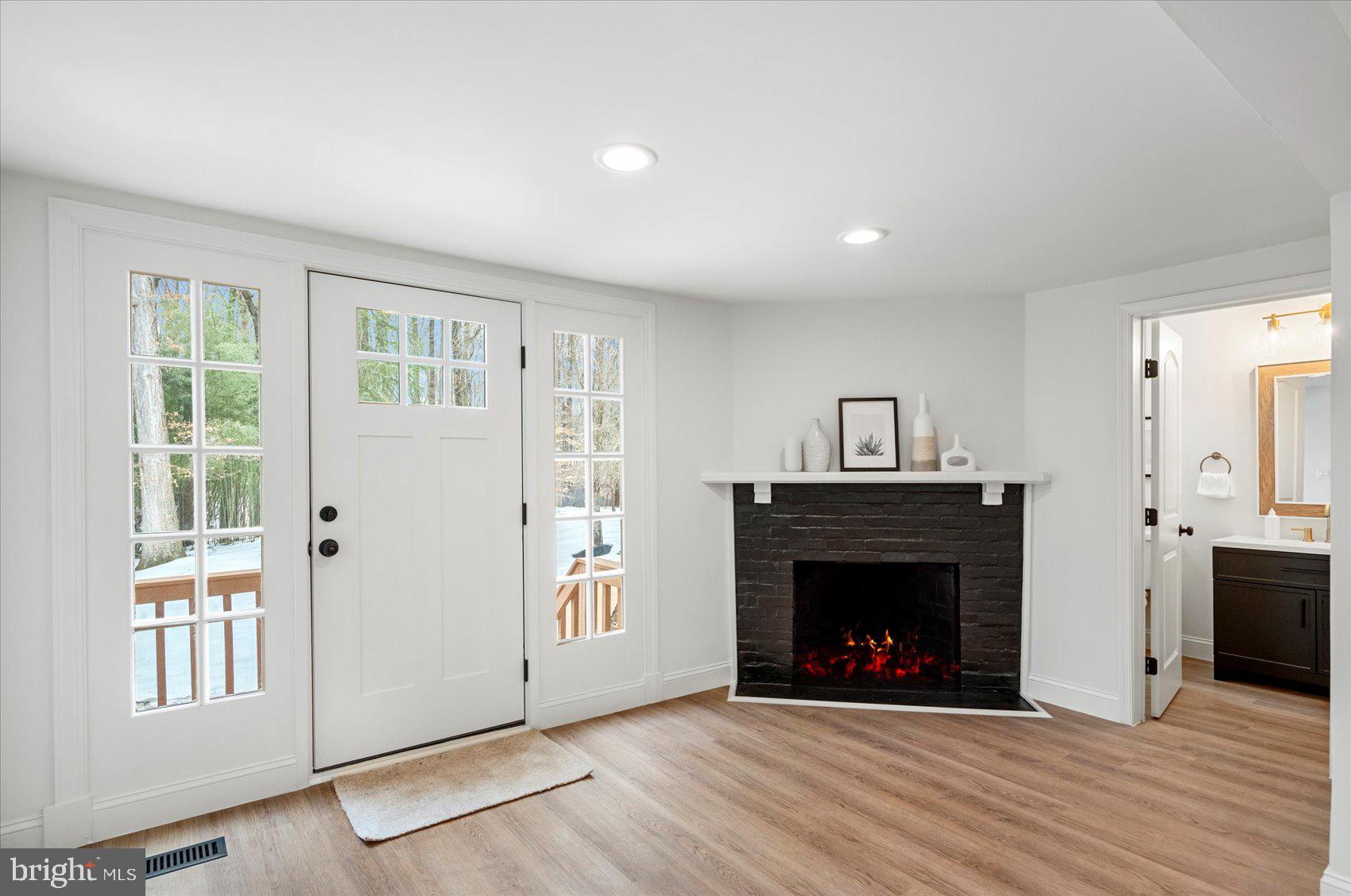 OWINGS MILLS - Residential