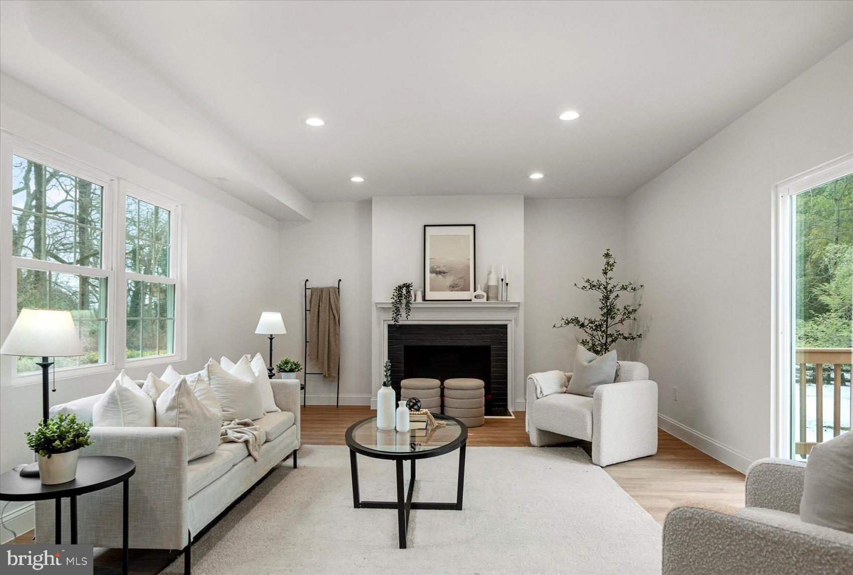 OWINGS MILLS - Residential