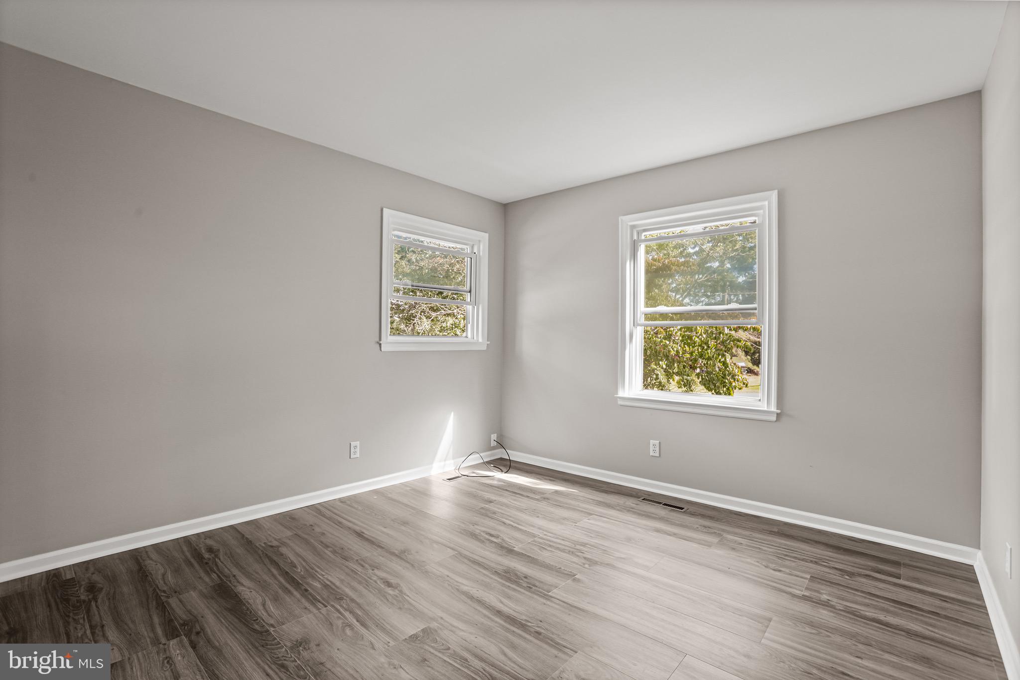 GLEBE HARBOR - Residential