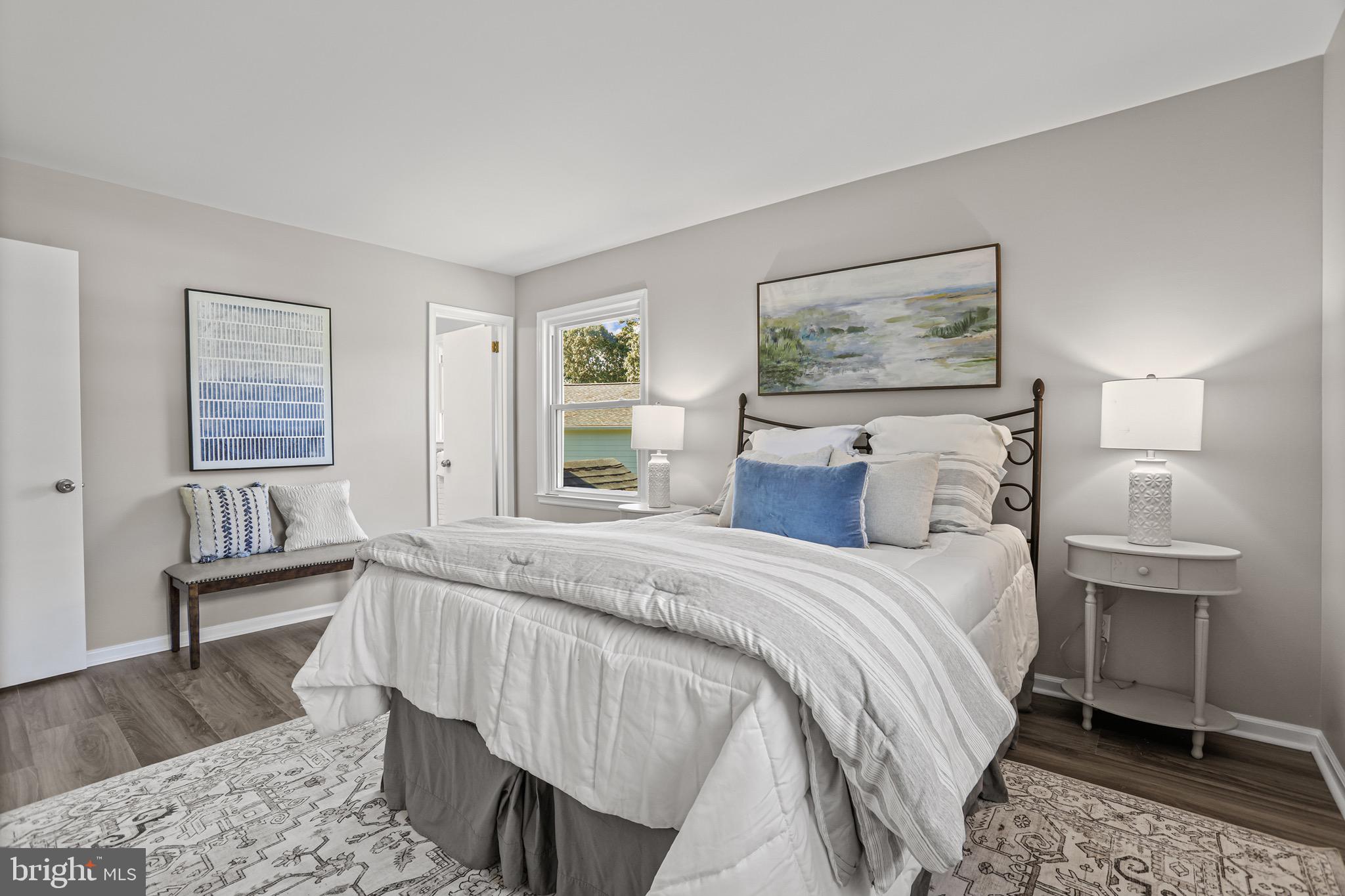 GLEBE HARBOR - Residential