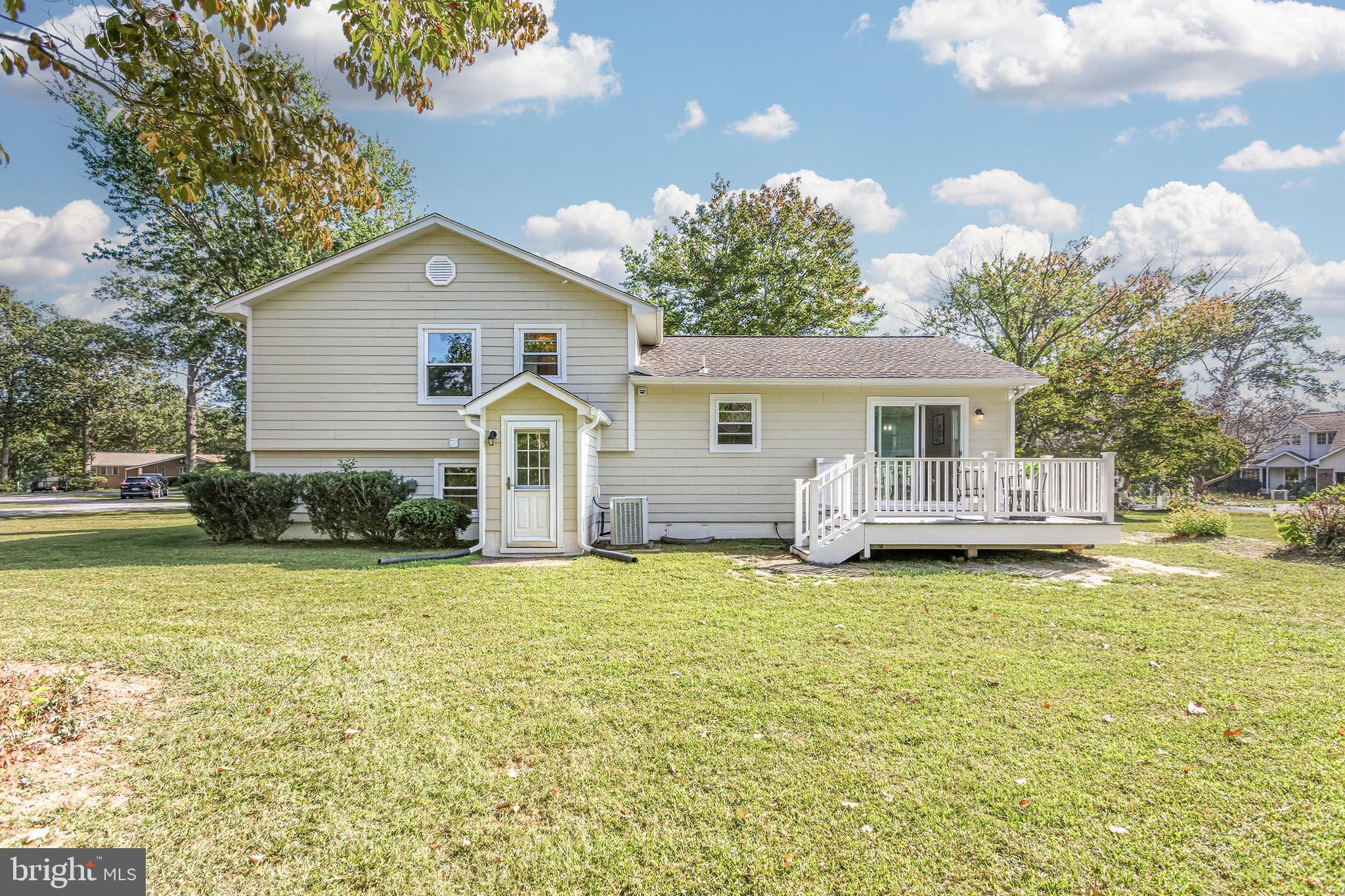 GLEBE HARBOR - Residential