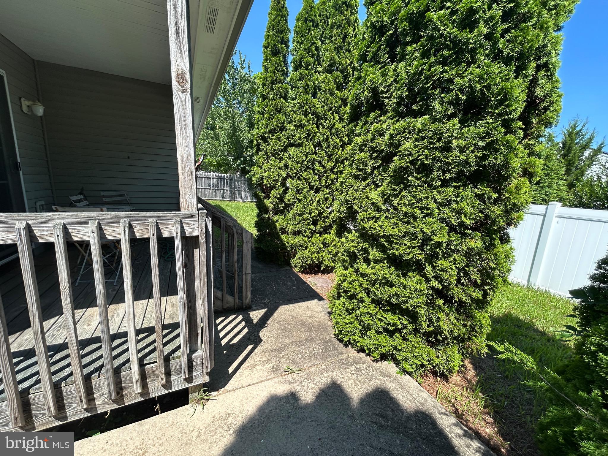 1010 ST CLAIR