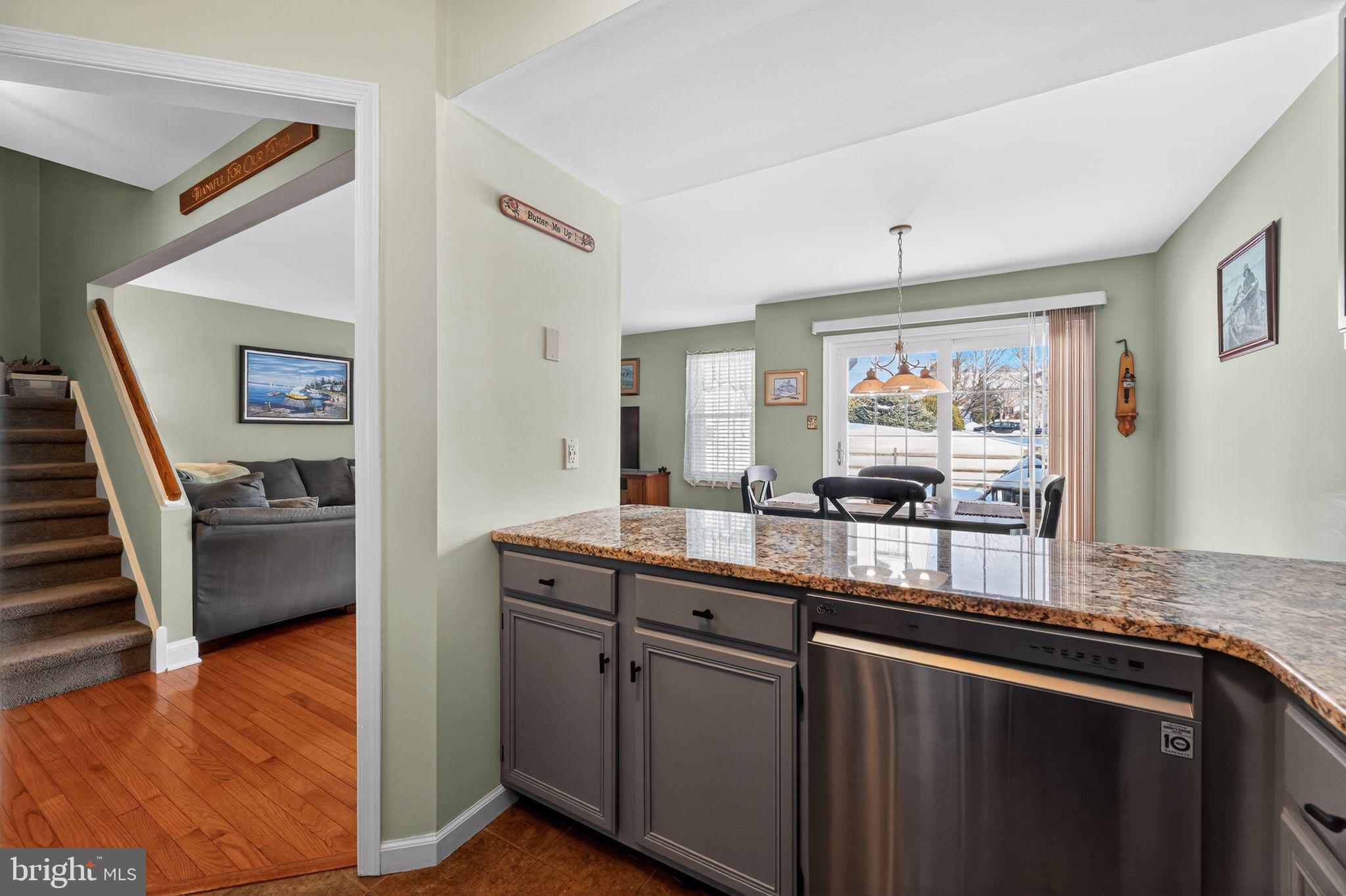 HERITAGE RIDGE - Residential