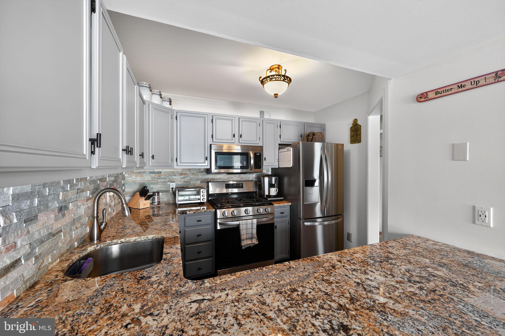 HERITAGE RIDGE - Residential