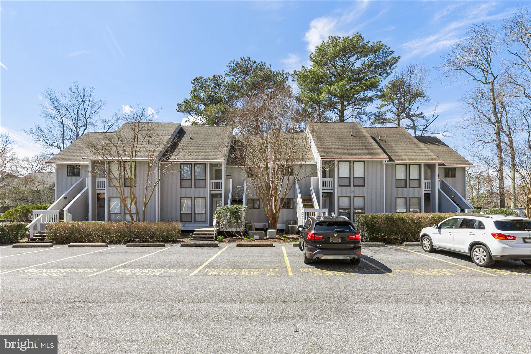 SEA COLONY WEST - Residential