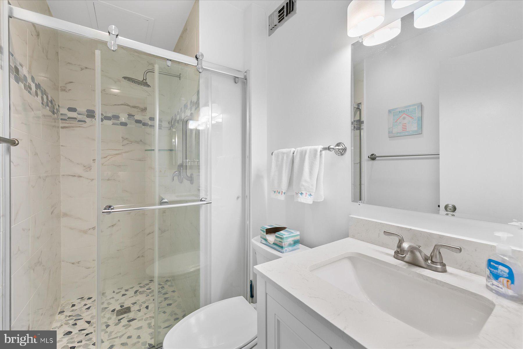 SEA COLONY WEST - Residential