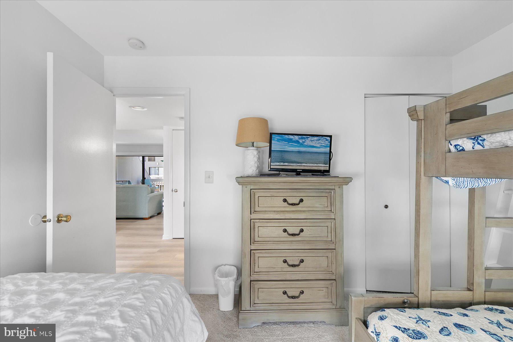 SEA COLONY WEST - Residential