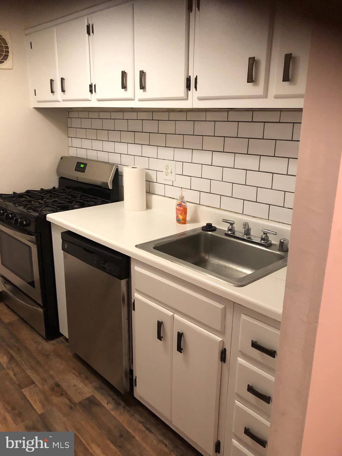 FOXCROFT COLONY CONDOS - Residential Lease