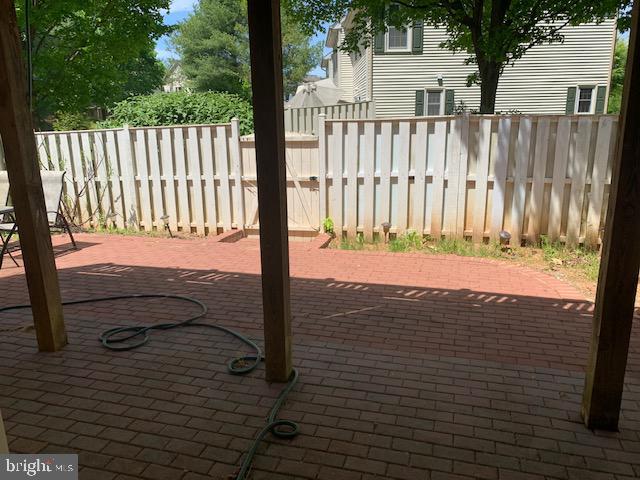 BELLS MILL ESTATES - Residential Lease