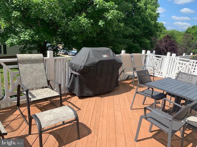 BELLS MILL ESTATES - Residential Lease