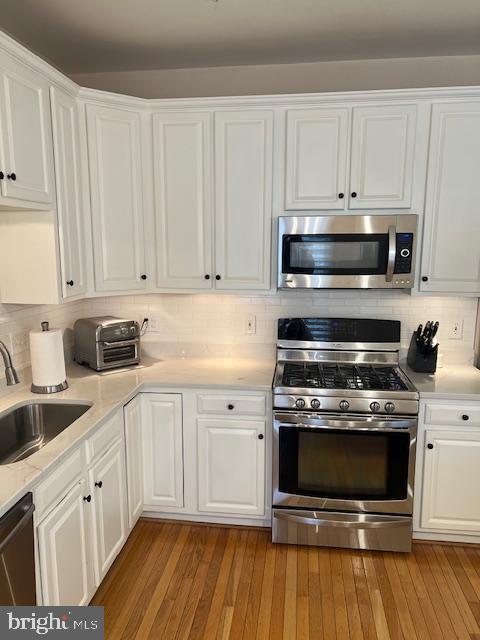 BELLS MILL ESTATES - Residential Lease