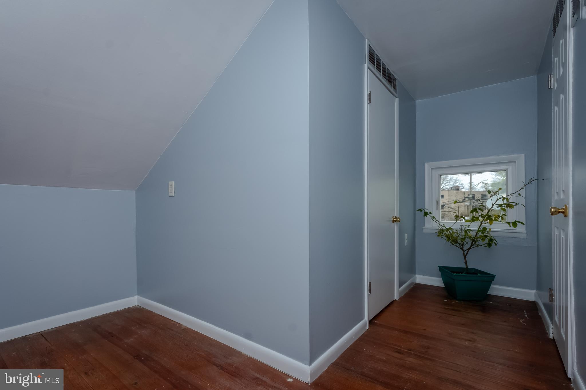 OVERLEA - Residential