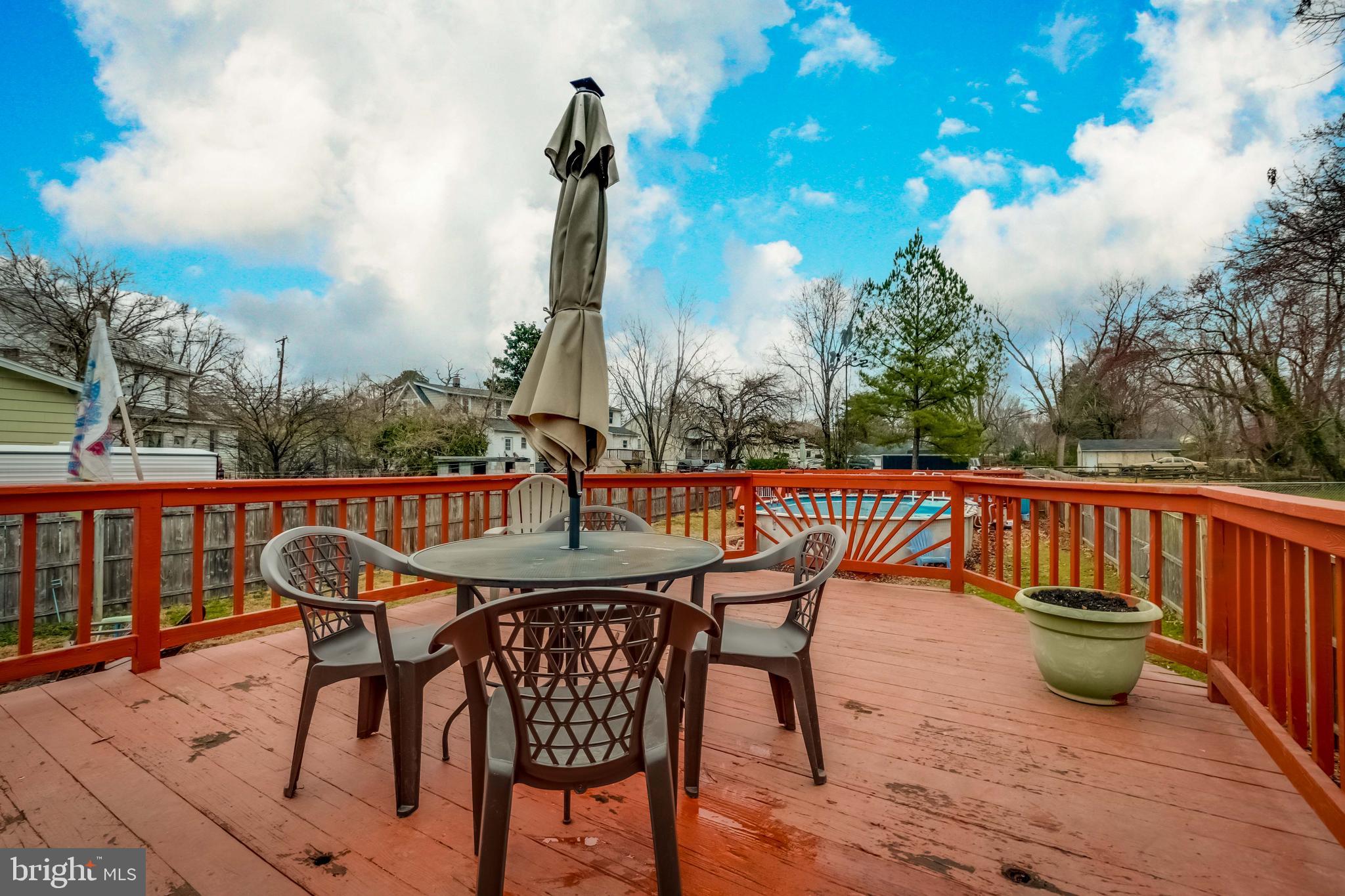 OVERLEA - Residential