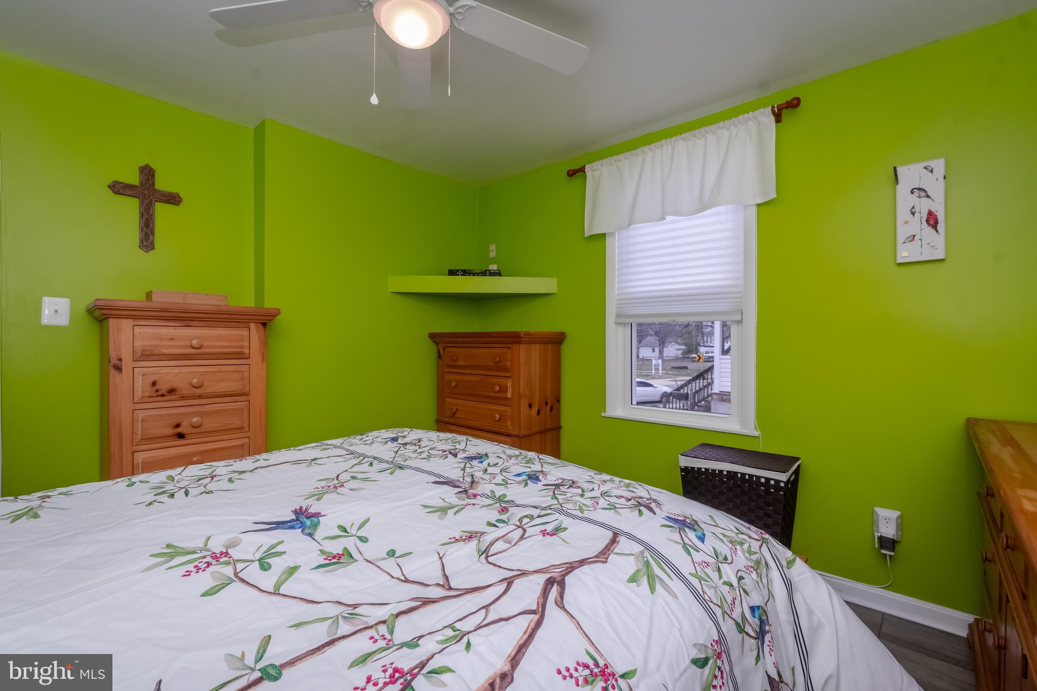 OVERLEA - Residential