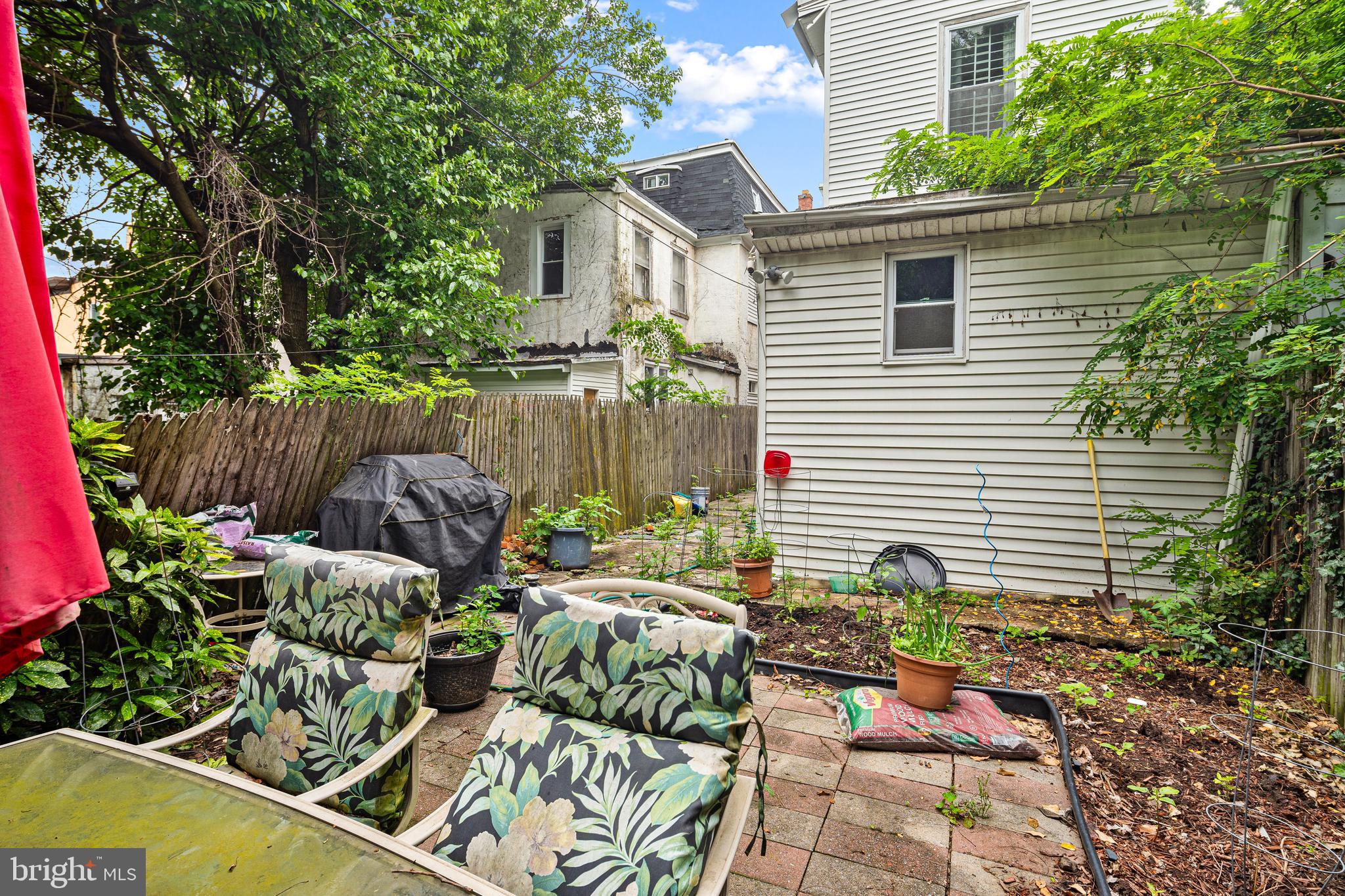 GERMANTOWN - Residential