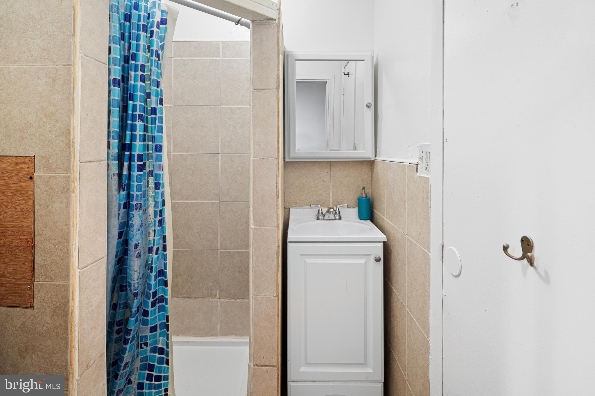 GERMANTOWN - Residential