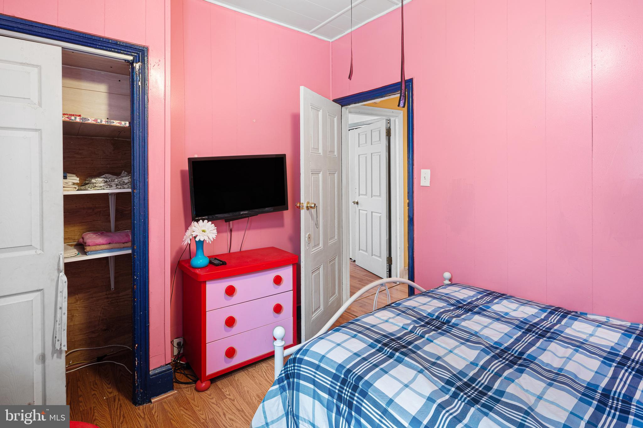 GERMANTOWN - Residential