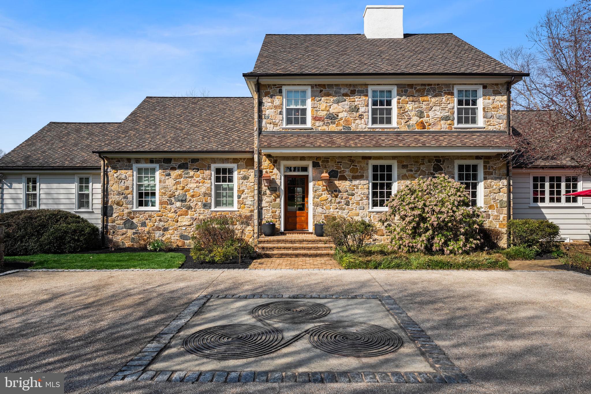 100 PYLES MOUNTAIN LANE