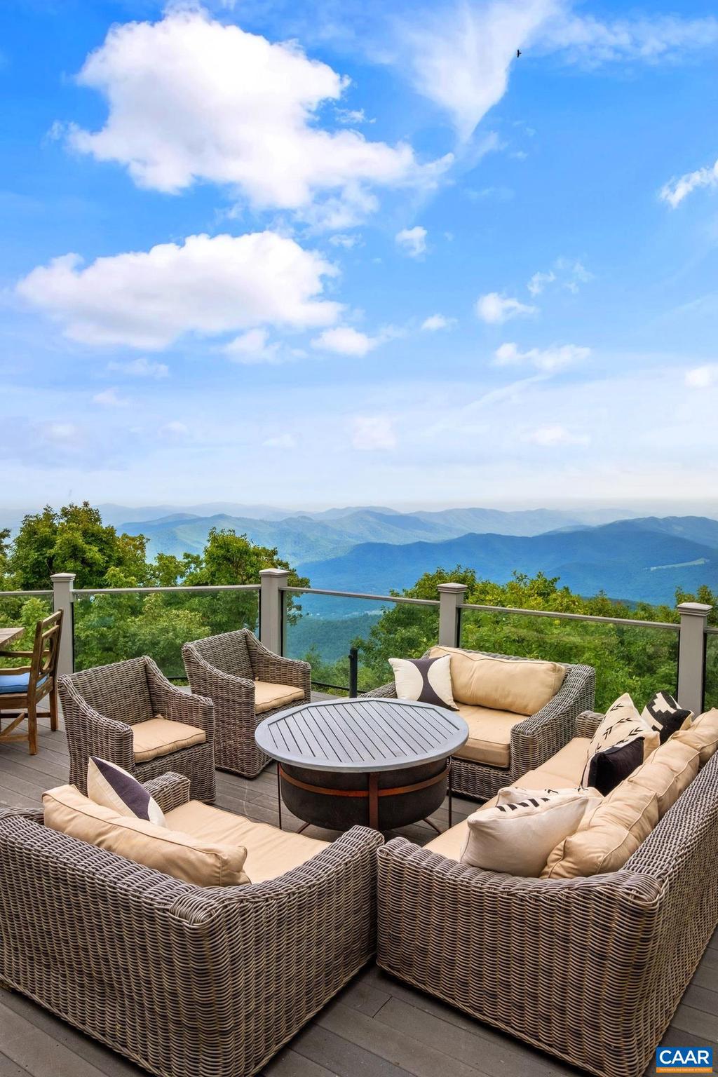 WINTERGREEN RESORT - Residential