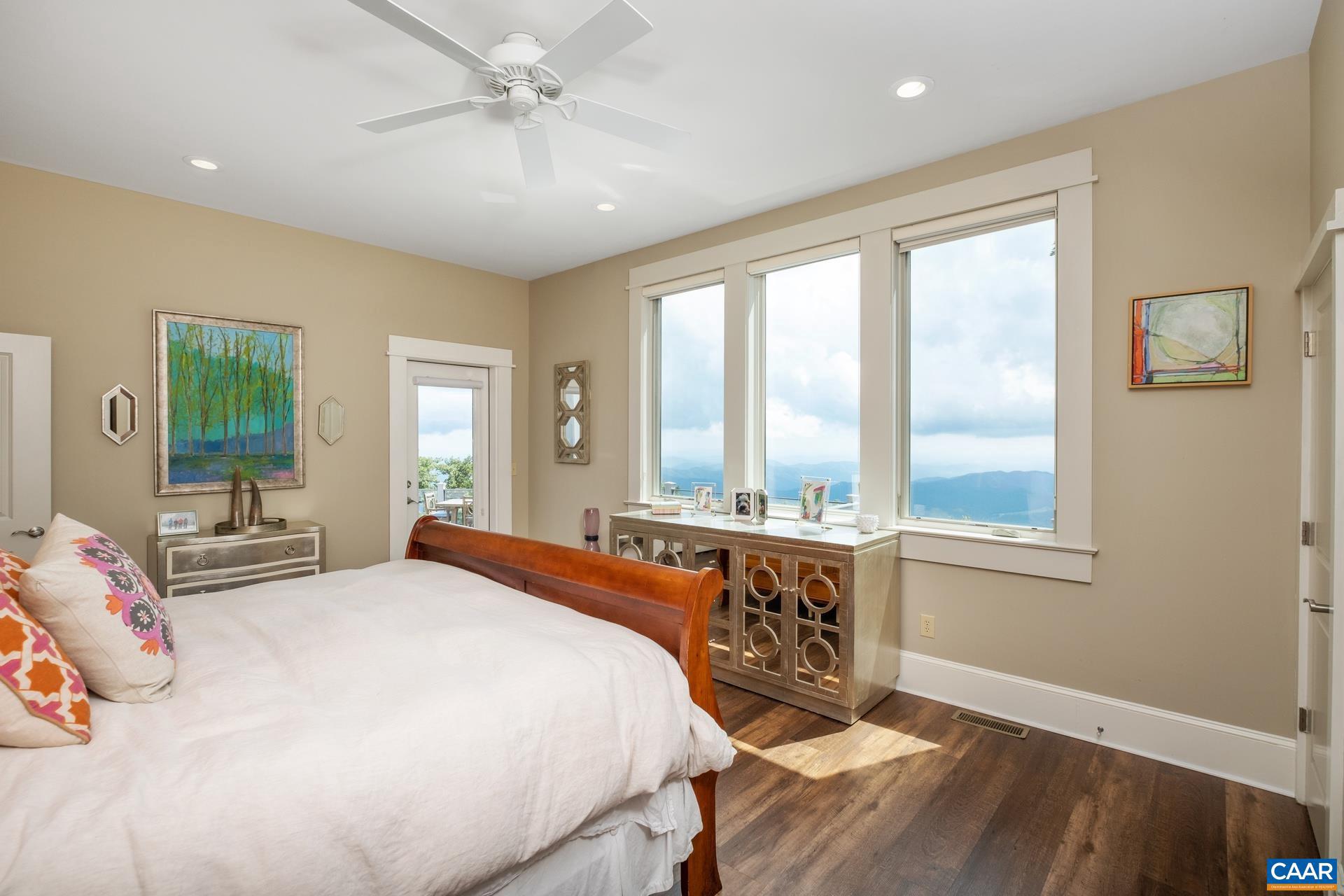 WINTERGREEN RESORT - Residential