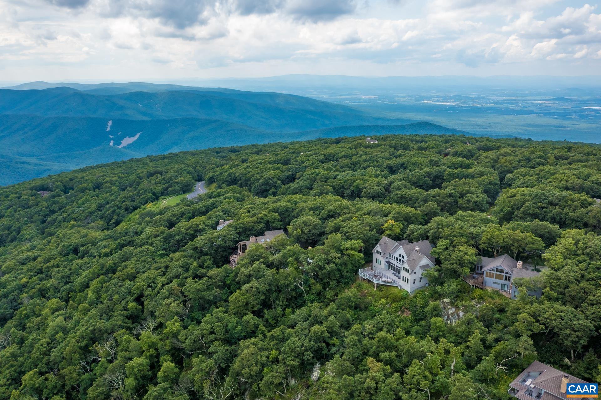 WINTERGREEN RESORT - Residential