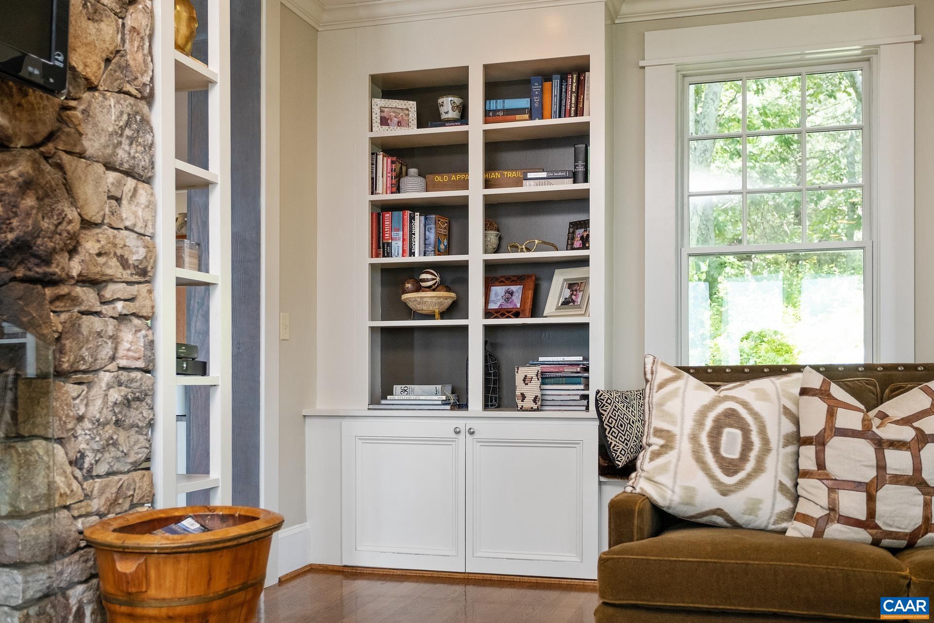 WINTERGREEN RESORT - Residential