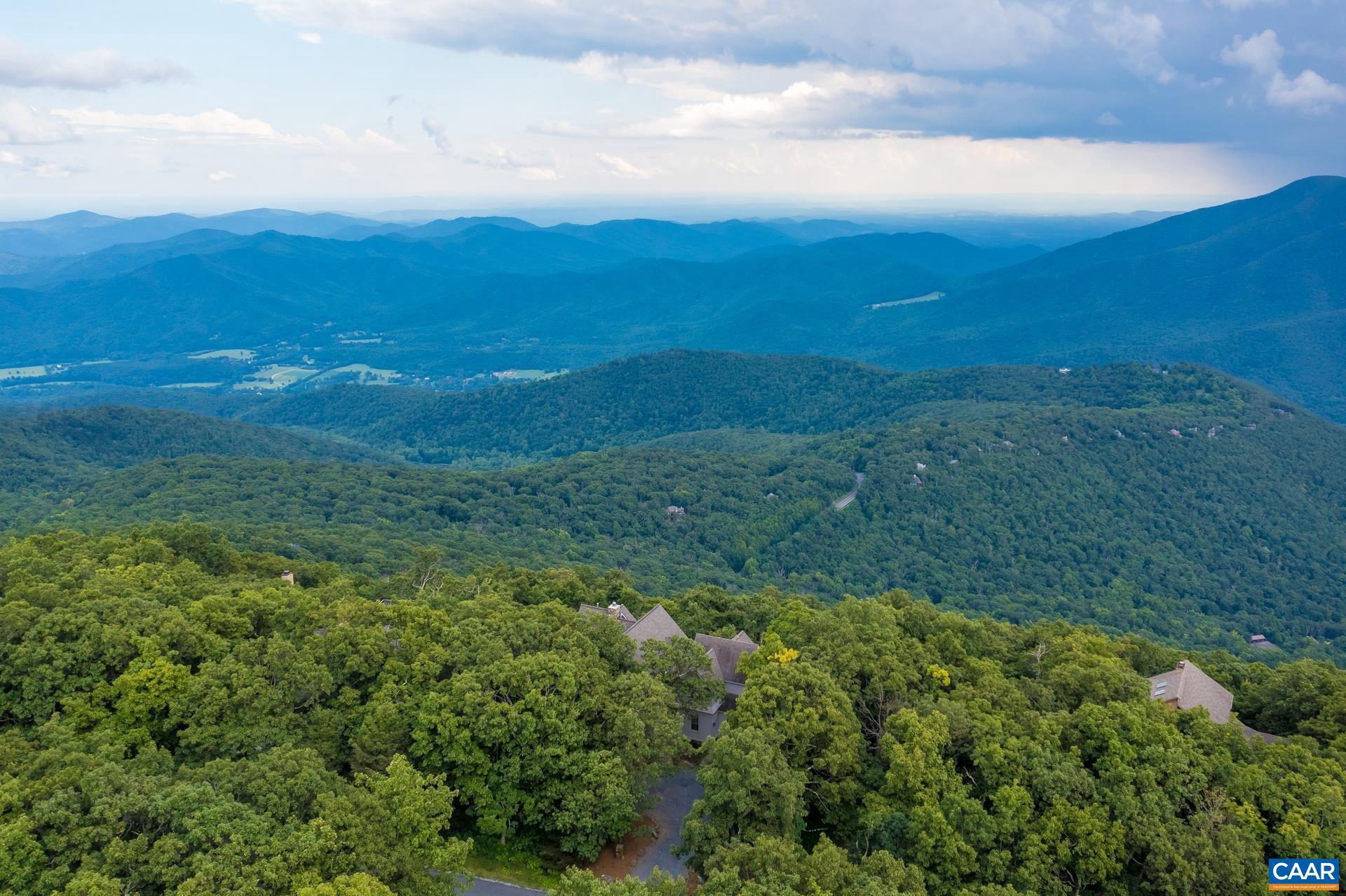 WINTERGREEN RESORT - Residential