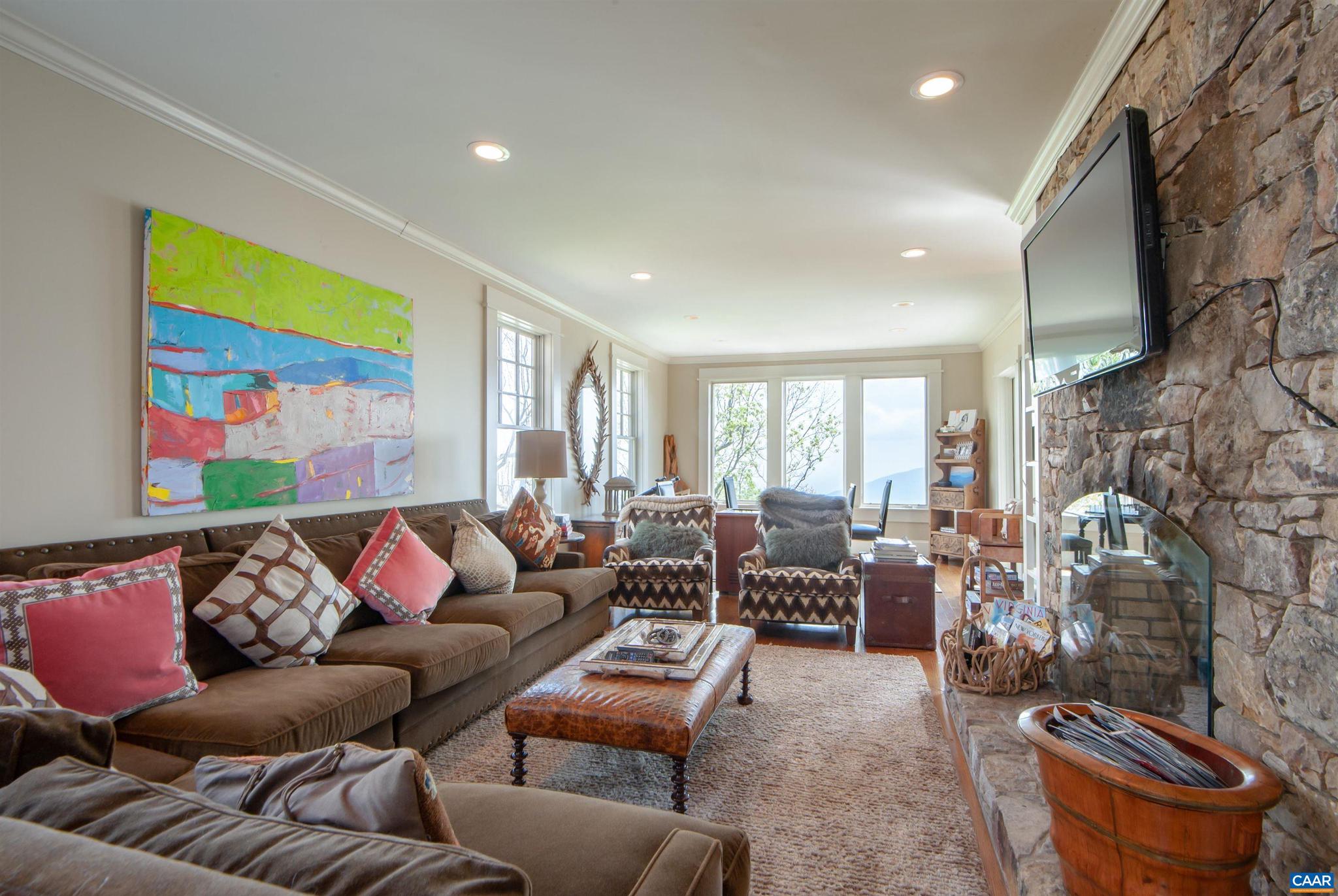 WINTERGREEN RESORT - Residential