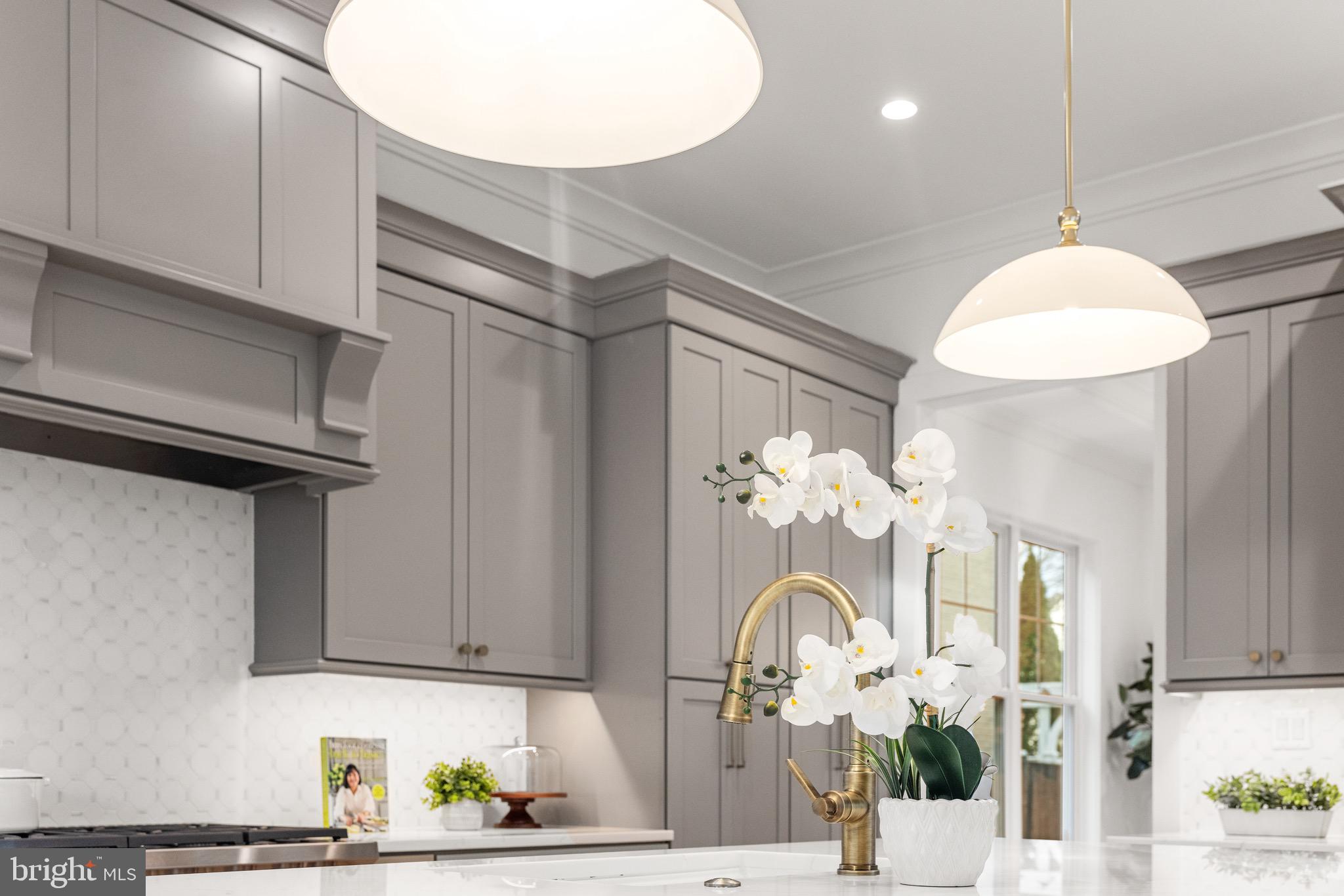 HUNTINGTON TERRACE - Residential