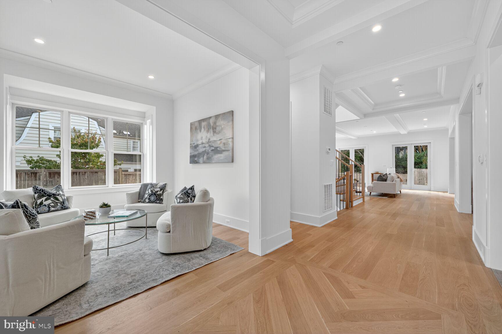 HUNTINGTON TERRACE - Residential