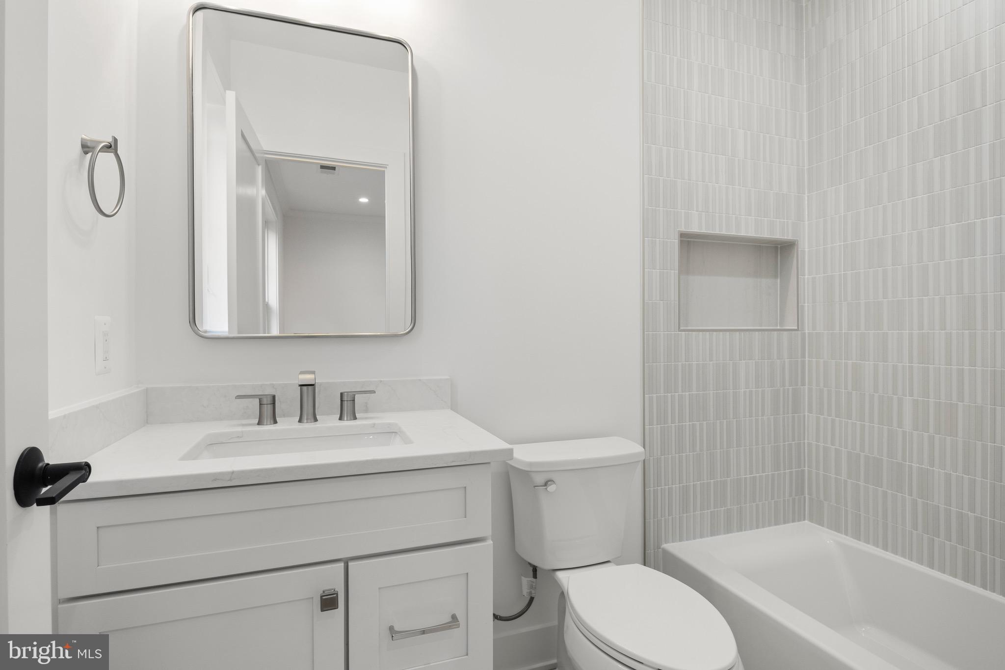 HUNTINGTON TERRACE - Residential