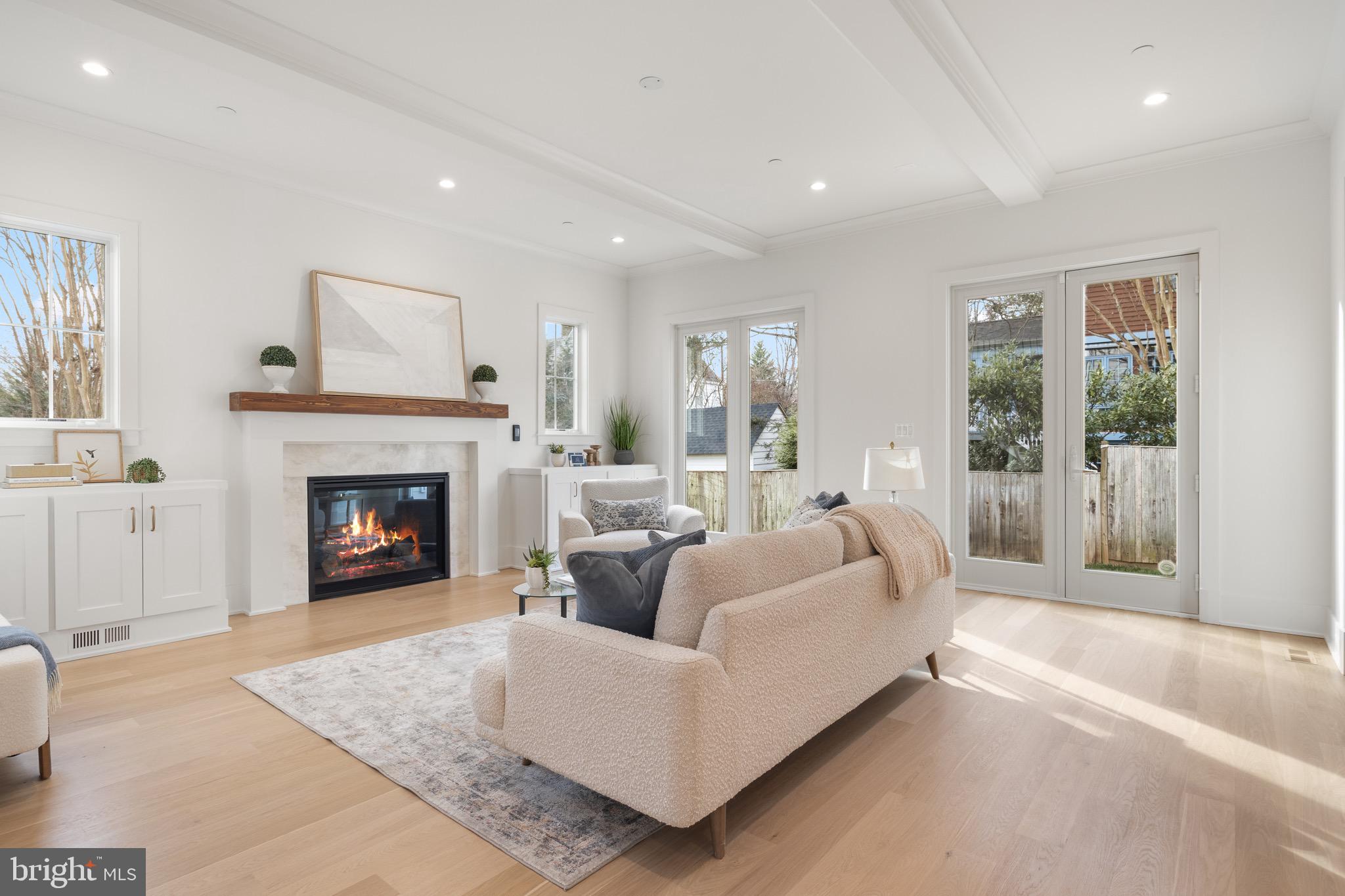 HUNTINGTON TERRACE - Residential