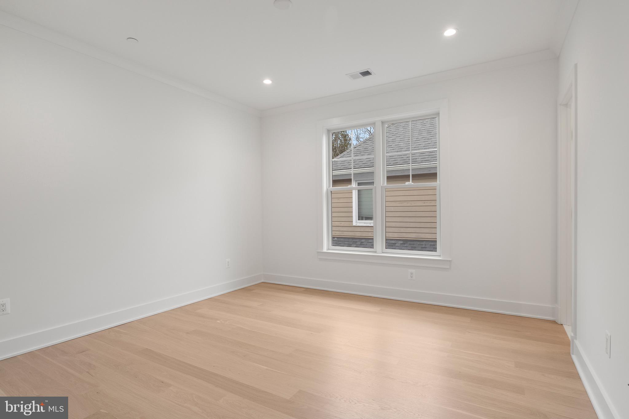 HUNTINGTON TERRACE - Residential