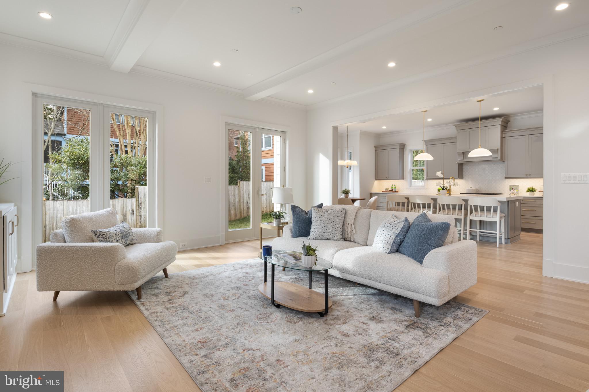 HUNTINGTON TERRACE - Residential