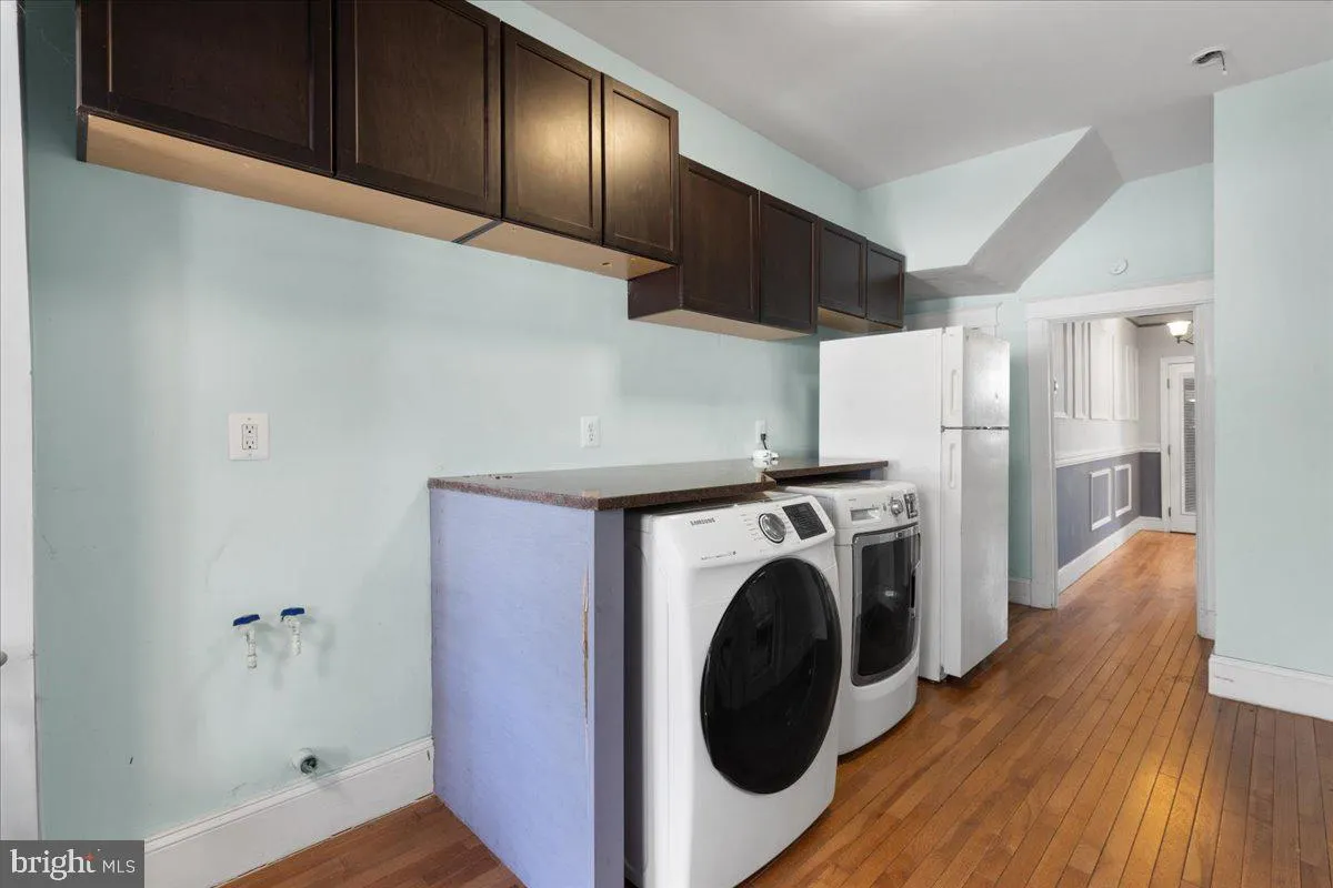 Baltimore, Maryland 21215, United States, 4 Bedrooms Bedrooms, ,3 BathroomsBathrooms,Residential,Active,186145