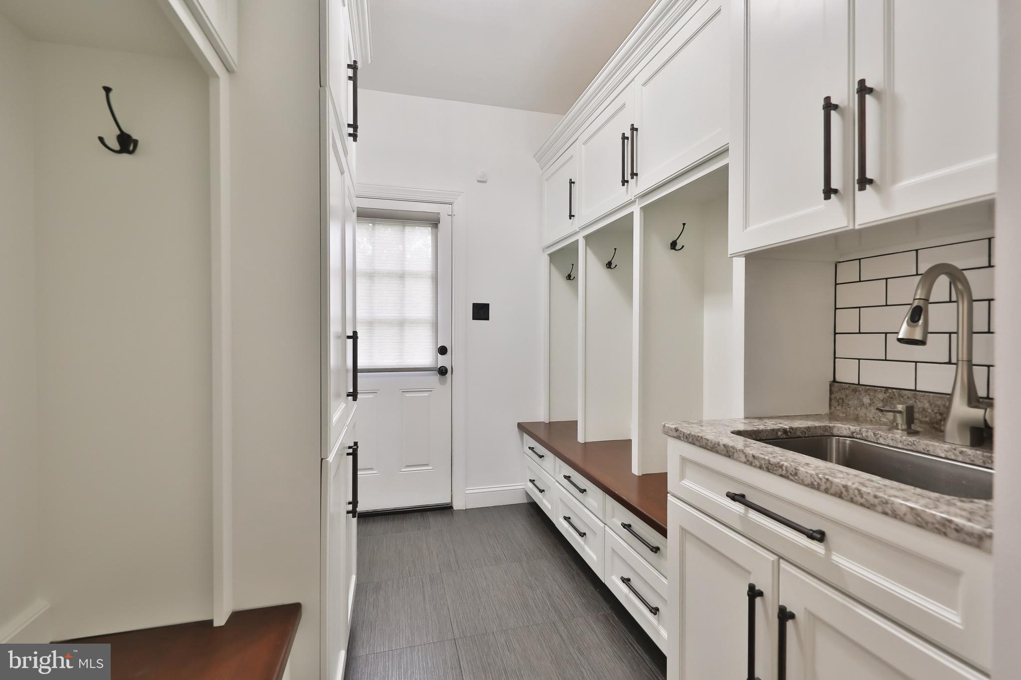 ESTS AT CEDAR HILL - Residential