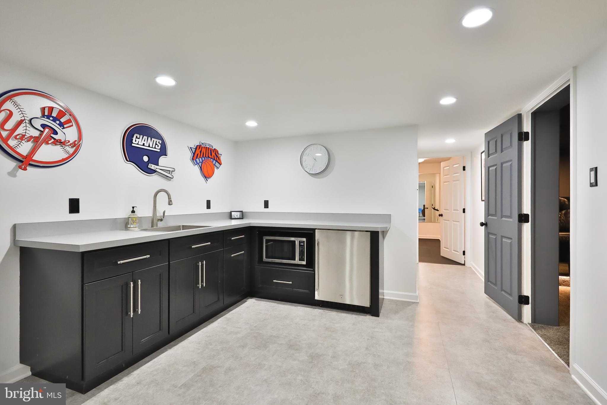 ESTS AT CEDAR HILL - Residential