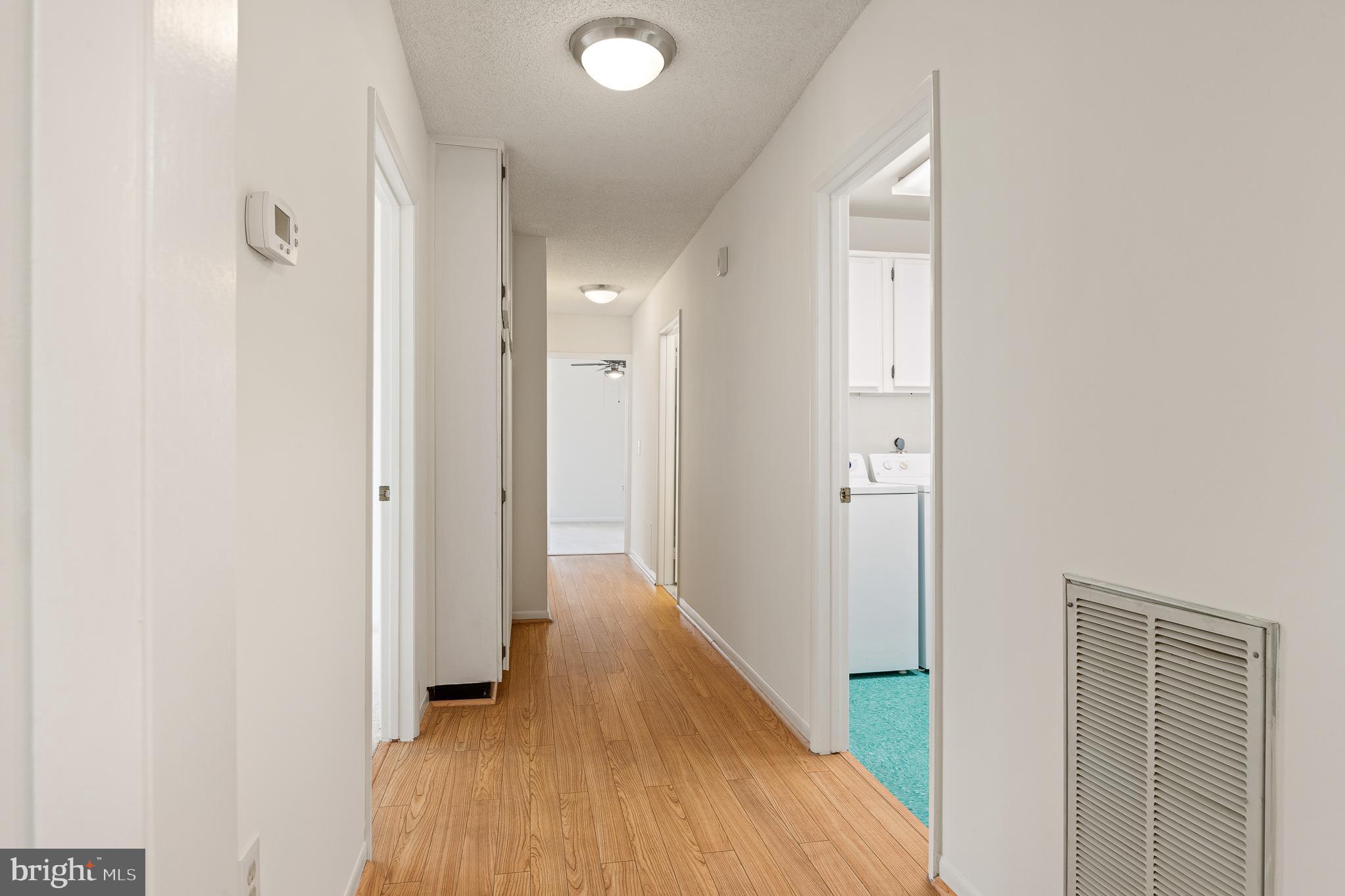 LEISURE WORLD - Residential