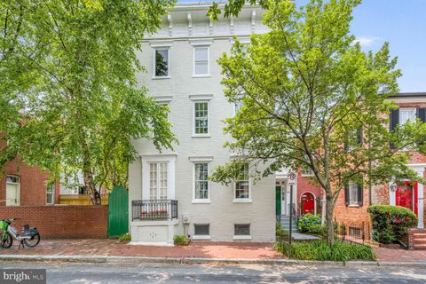 1234 33RD STREET NW WASHINGTON DC 20007