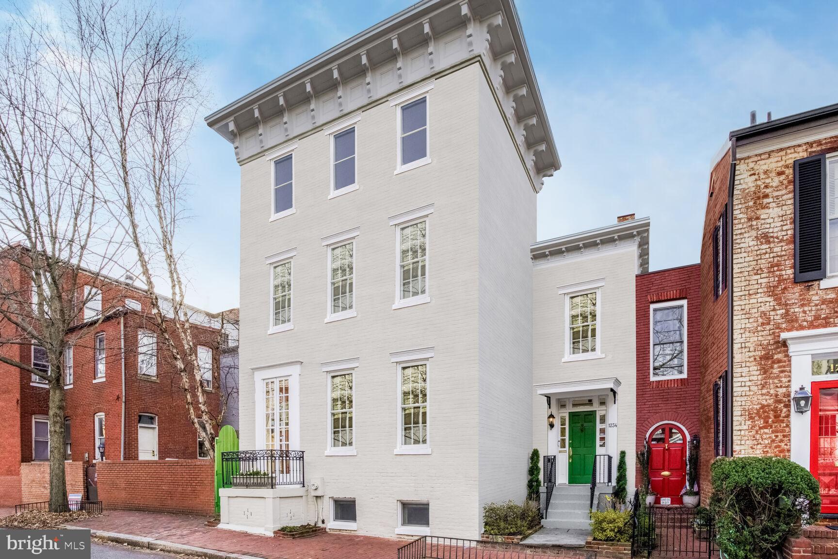 1234 33RD STREET NW