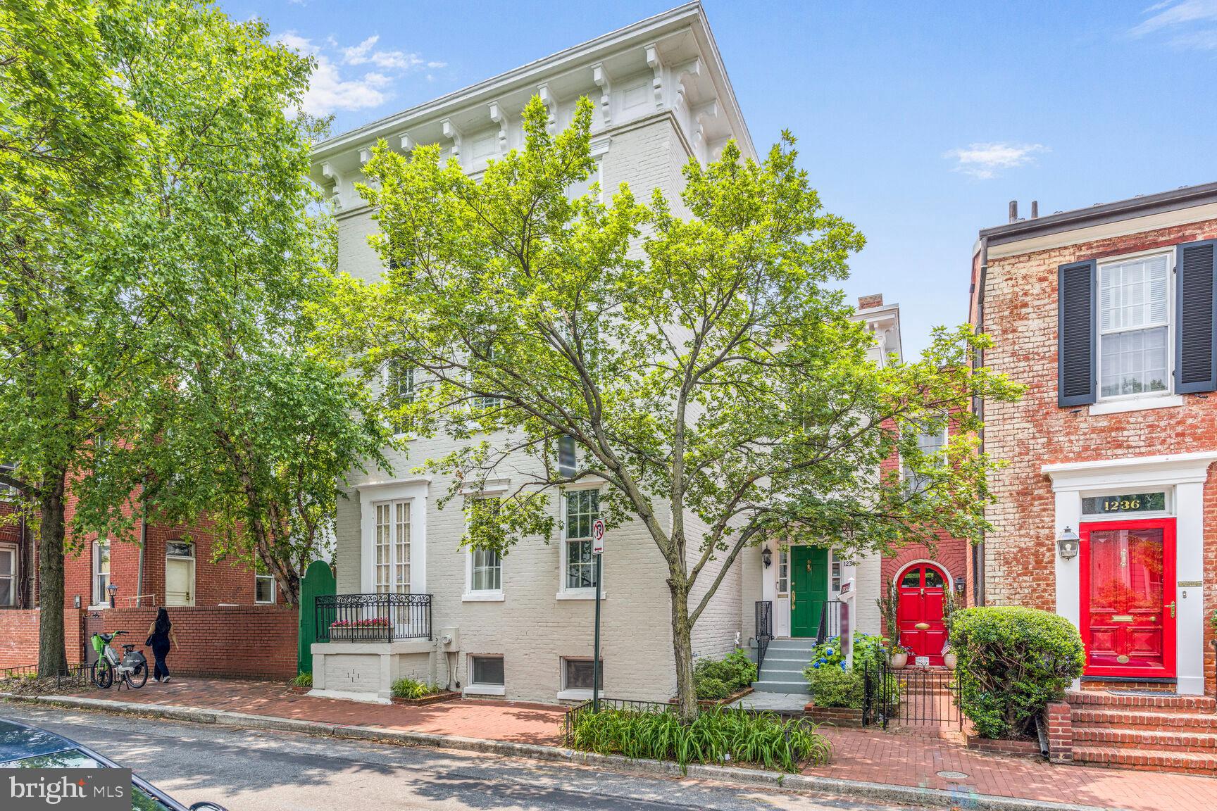 1234 33RD STREET NW
