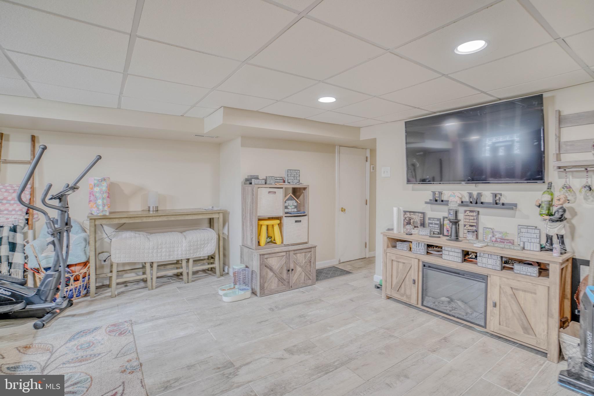 BRIDESBURG - Residential