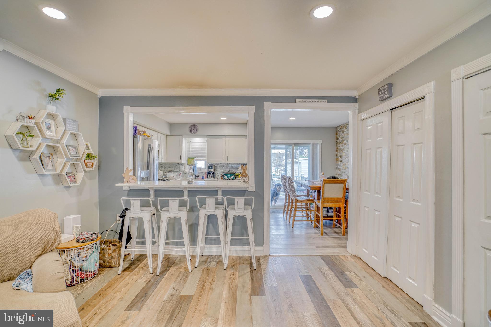 BRIDESBURG - Residential