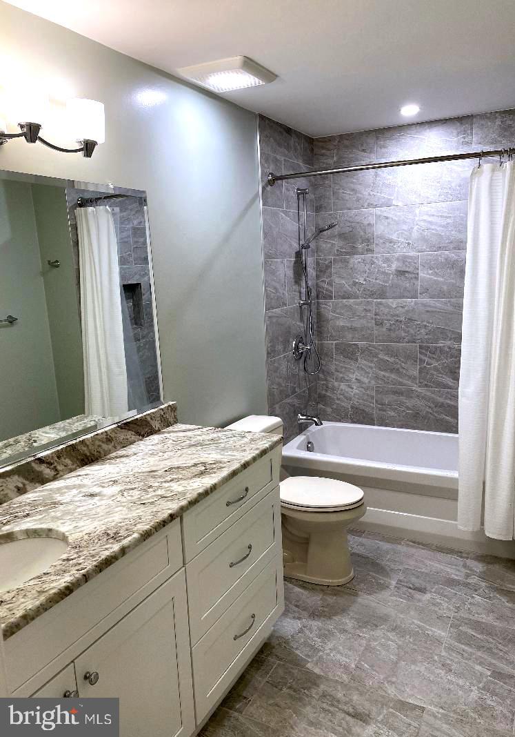 BRIARWOOD - Residential