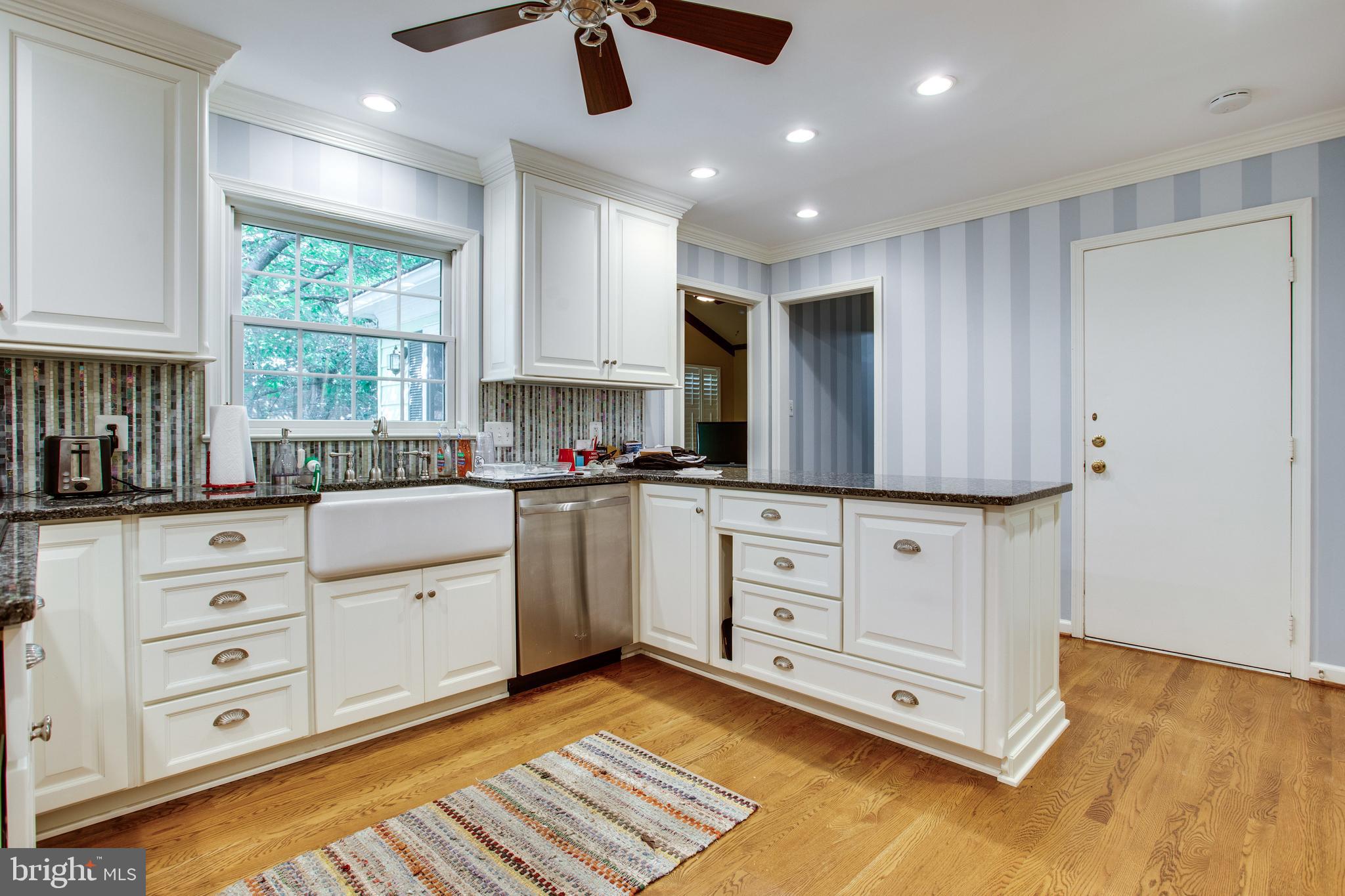 EAST GATE OF POTOMAC - Residential