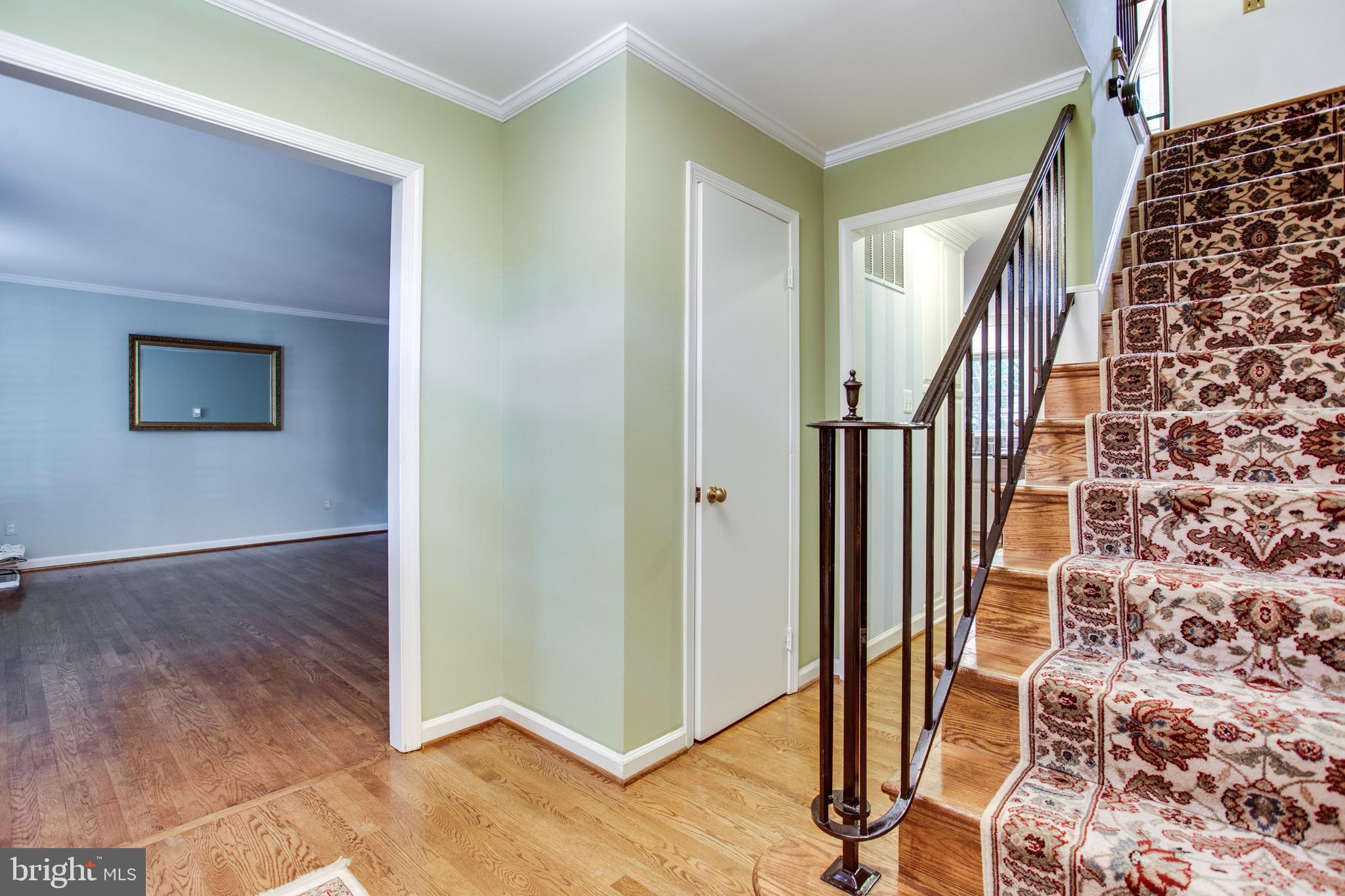 EAST GATE OF POTOMAC - Residential