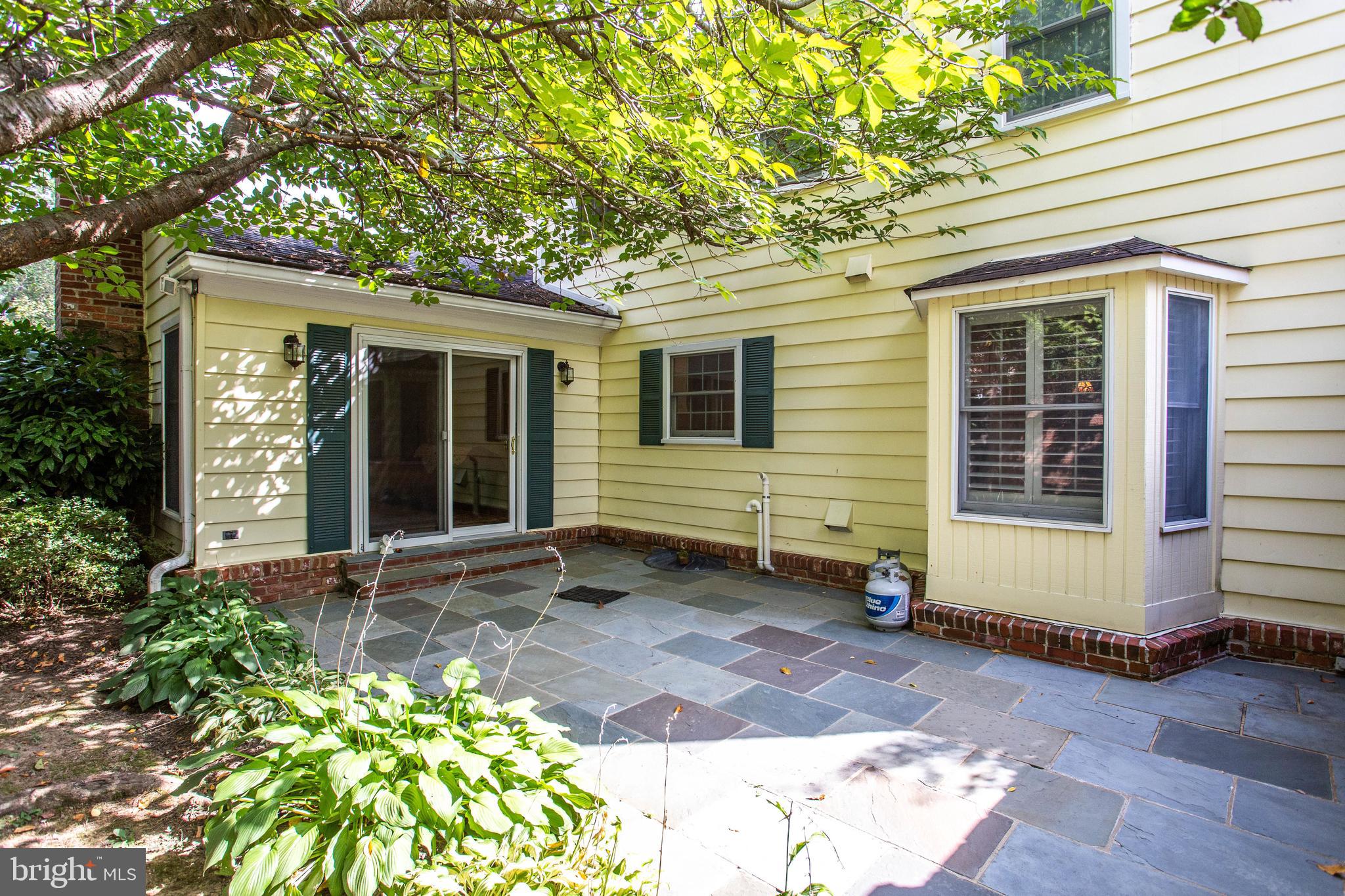 EAST GATE OF POTOMAC - Residential