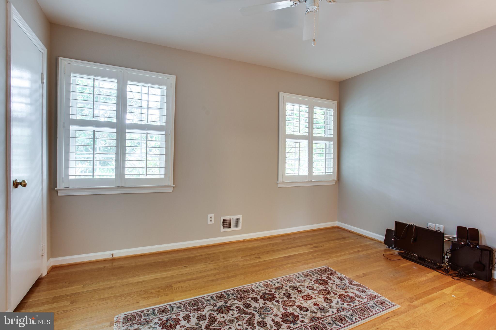 EAST GATE OF POTOMAC - Residential