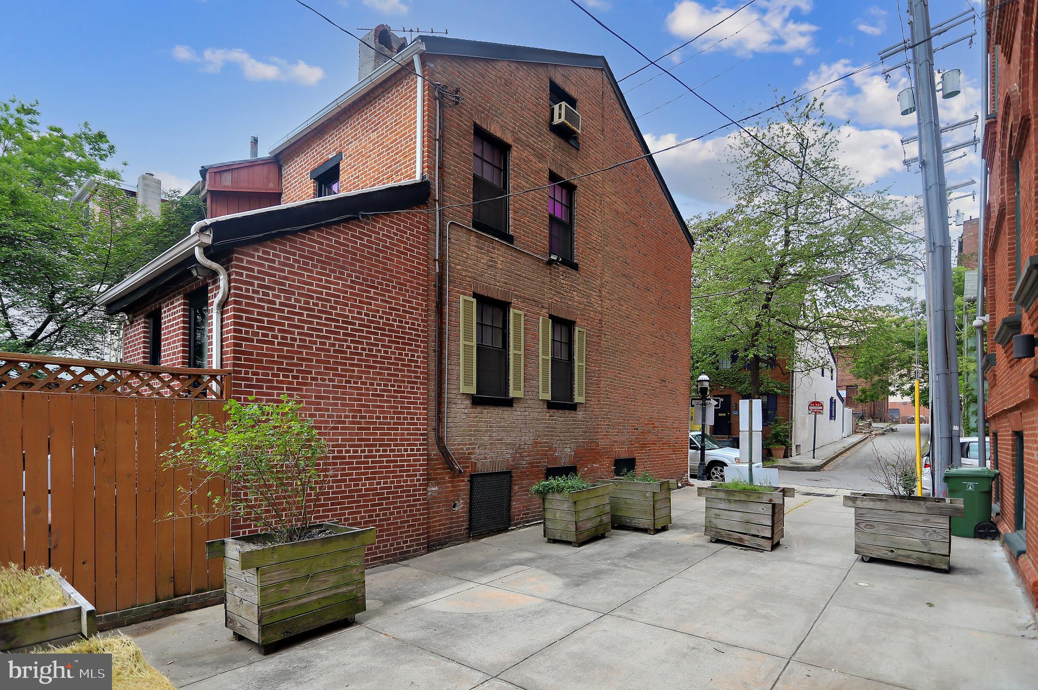 MOUNT VERNON PLACE HISTORIC DISTRICT - Residential